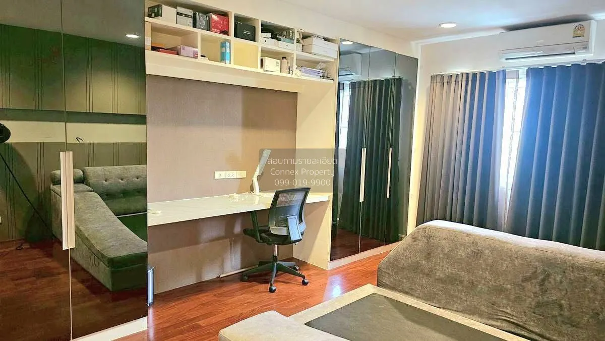 For Sale House , Nantawan Ramintra - Watcharaphon , corner unit ,