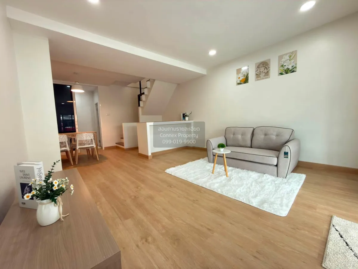 For Sale Townhouse/Townhome  , Suanluang Ville 5 , corner unit , 