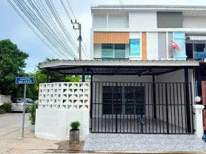 For Sale Townhouse/Townhome  , Suanluang Ville 5 , corner unit , newly renovated , MRT-Suan Luang Rama 9 , Suan Luang , Suan Luang , Bangkok , CX-172867