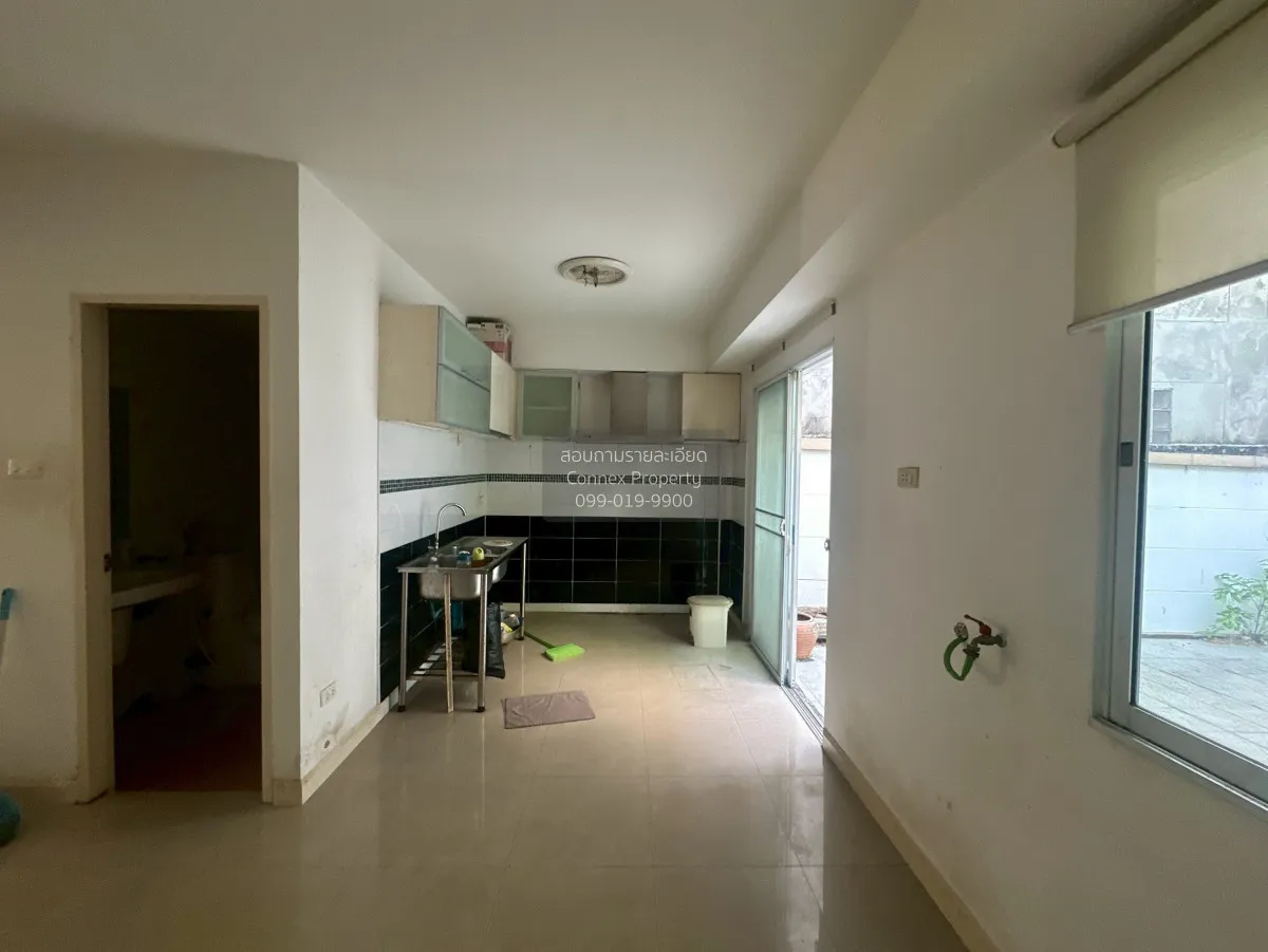 For Sale Townhouse/Townhome  , Parinlak Inthararak , MRT-Bangkapi 4