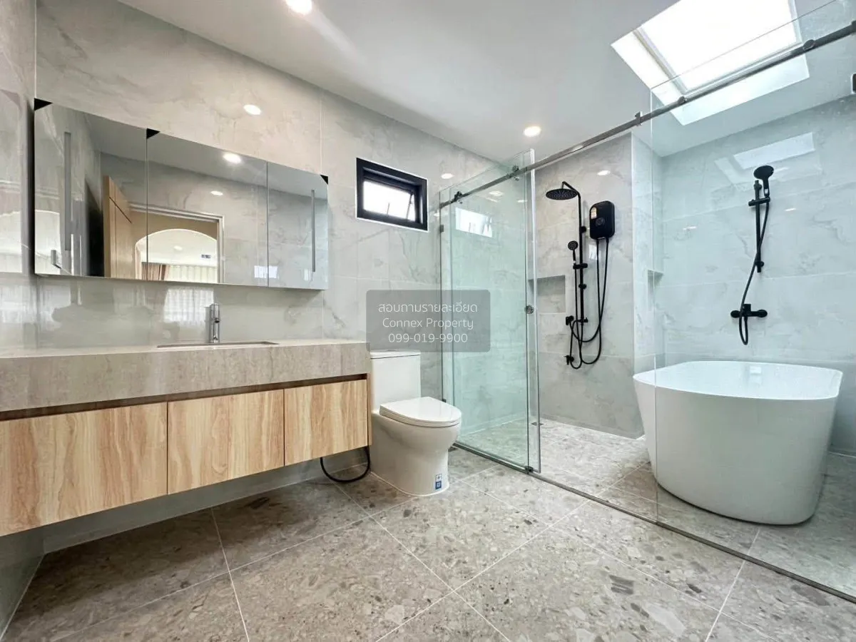 For Sale Two-story detached house for sale in Soi Nawamin 127 , N