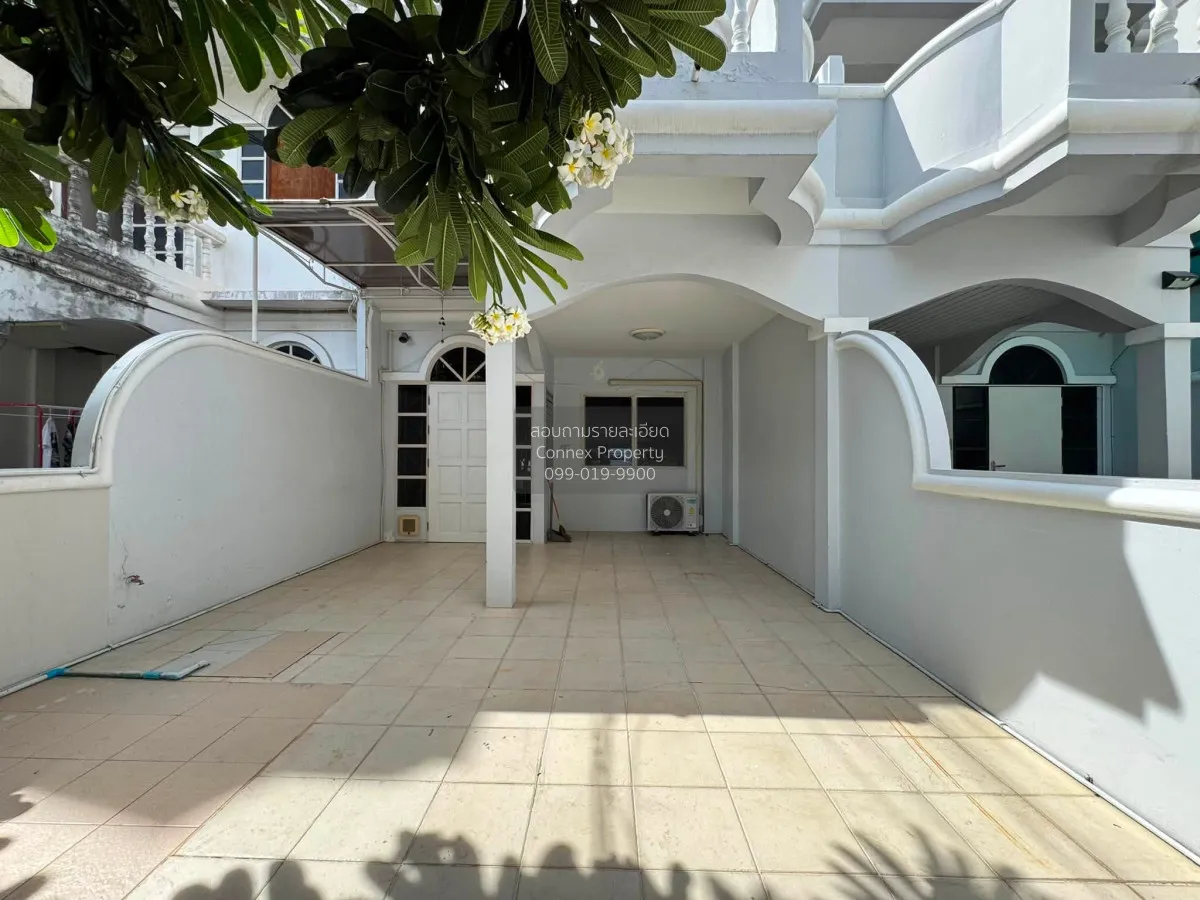 For Sale  3-Storey Townhouse, Thappraya Soi 10 , Mueang Phata , B 2