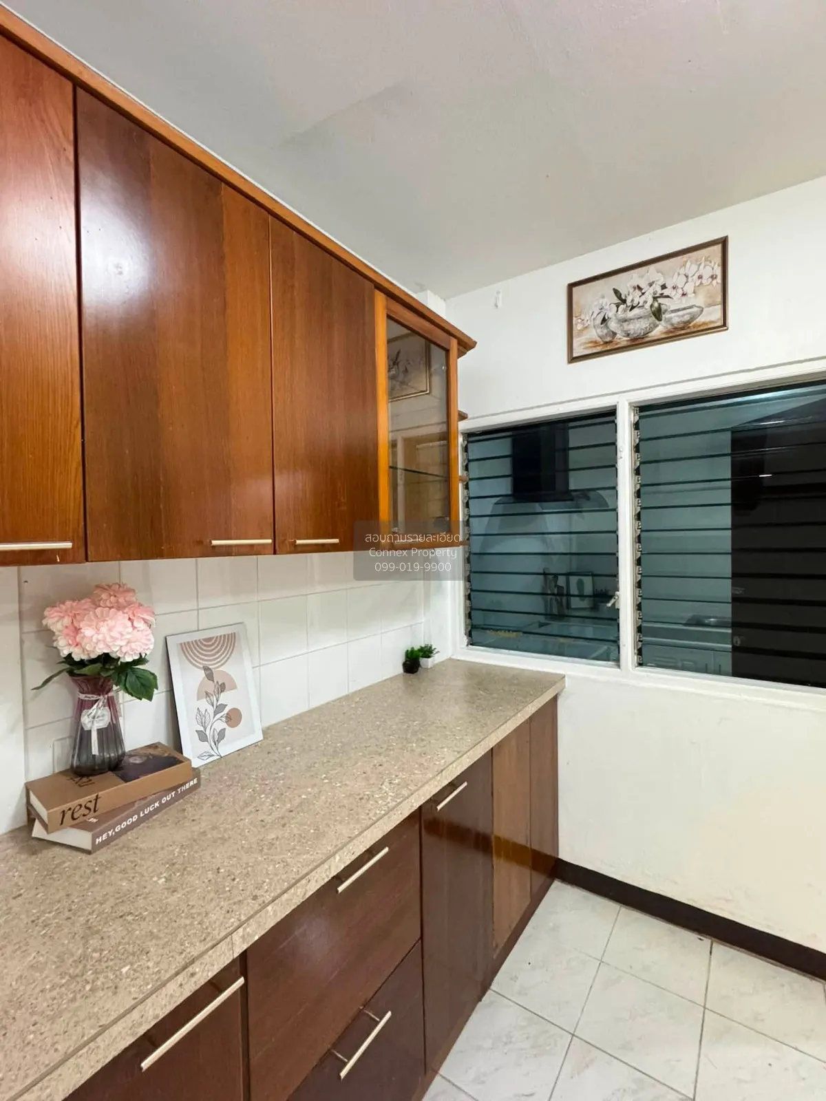 For Sale  3-Storey Townhouse, Thappraya Soi 10 , Mueang Phata , B