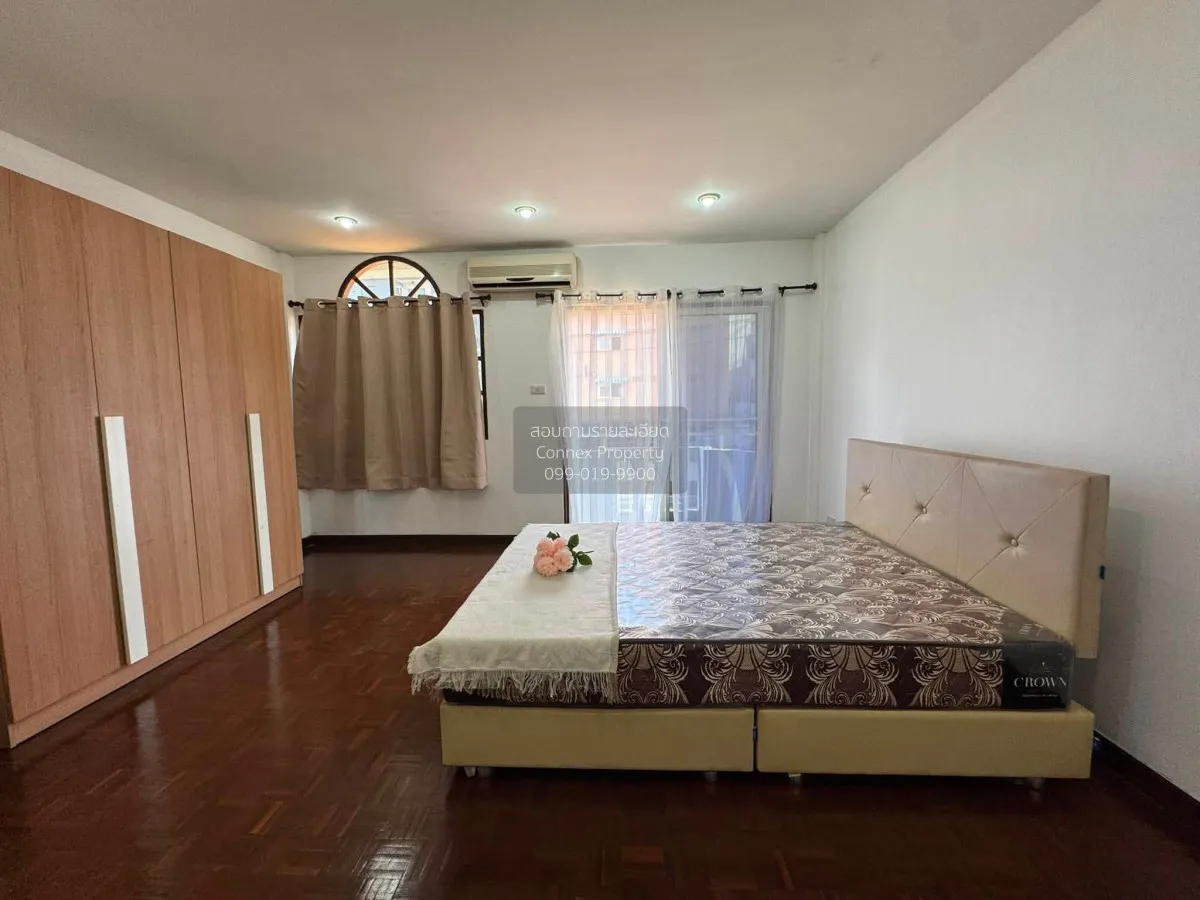 For Sale  3-Storey Townhouse, Thappraya Soi 10 , Mueang Phata , B