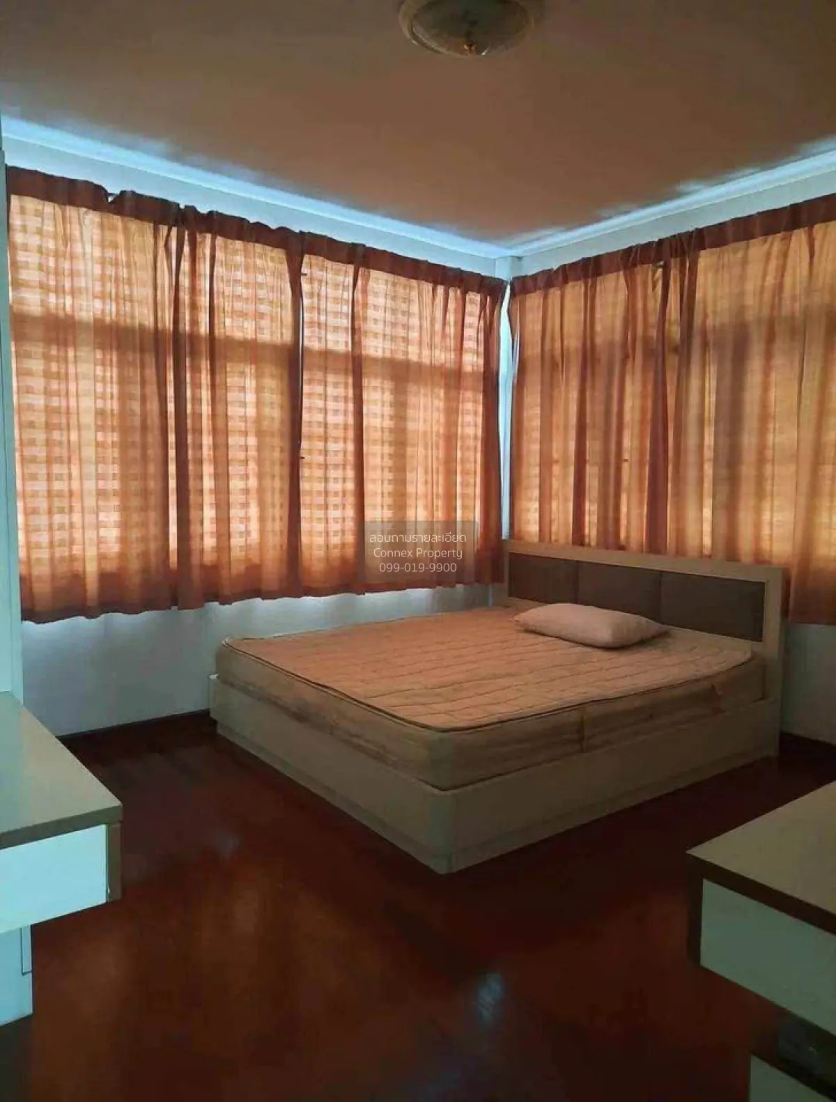 เช่าทาวน์เฮ้าส์/ทาวน์โฮม  บ้าน อยู่เจริญ 542 MRT-ห้วยขวาง สามเสนน
