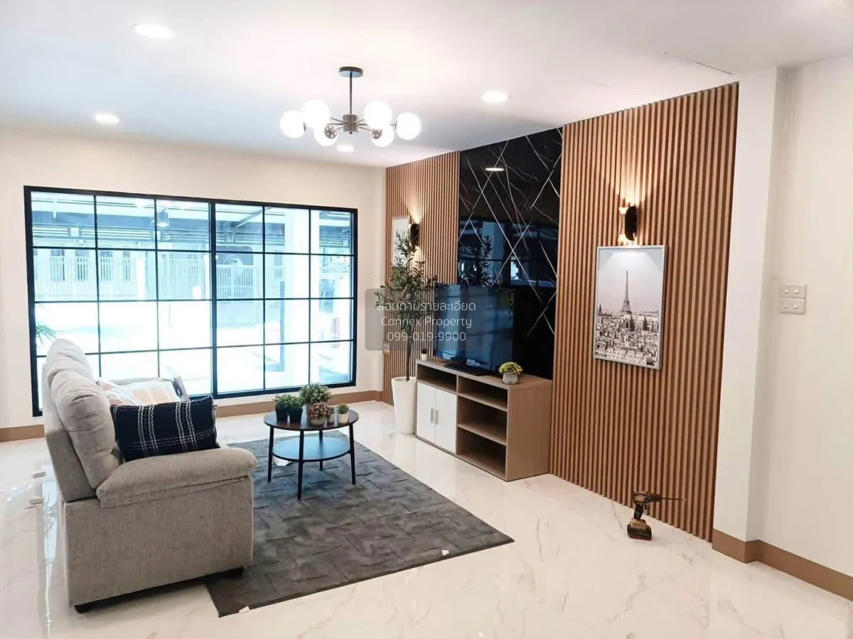 For Sale House , Baan Phra Pin 4 , nice view , corner unit , wide