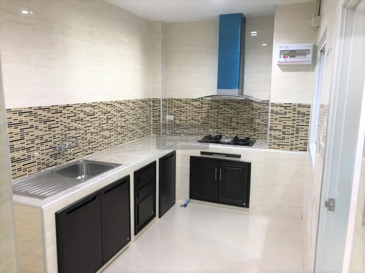 For Sale Townhouse/Townhome  , The Miracle Plus Phetkasem 63 (1) 