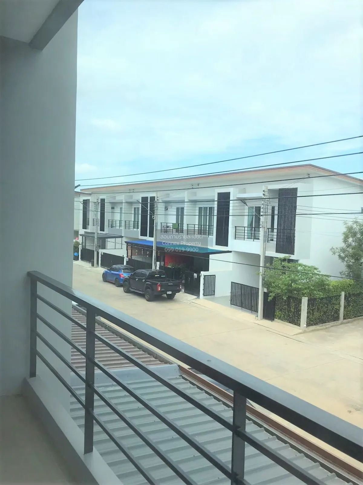 For Sale Townhouse/Townhome  , The Miracle Plus Phetkasem 63 (1) 