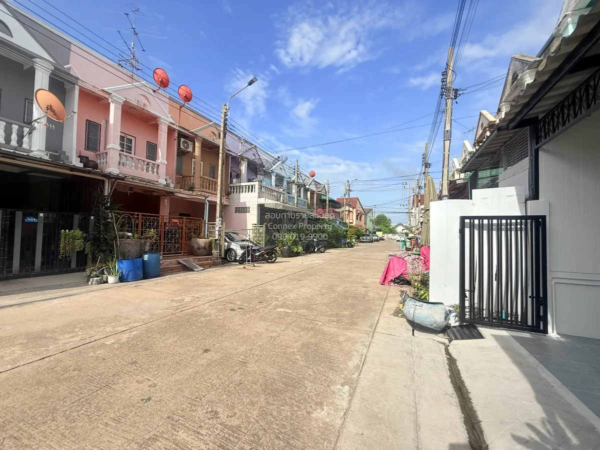 For Sale Townhouse/Townhome  , Ban Wang Thong Phetkasem 77 , wide 3