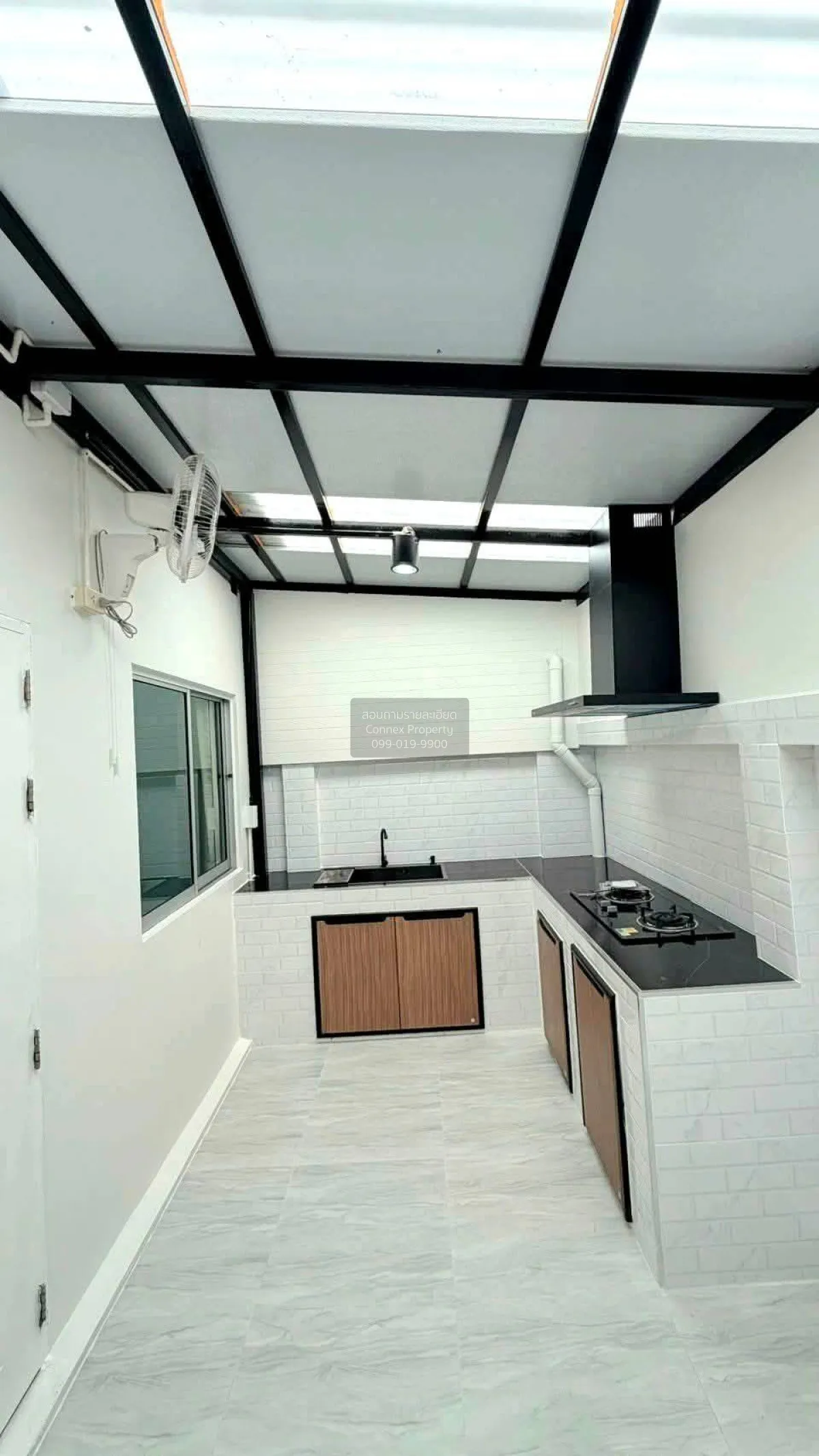 2-Storey Townhome for Sale – Niran Ville 16, Bang Chalong, Bang P