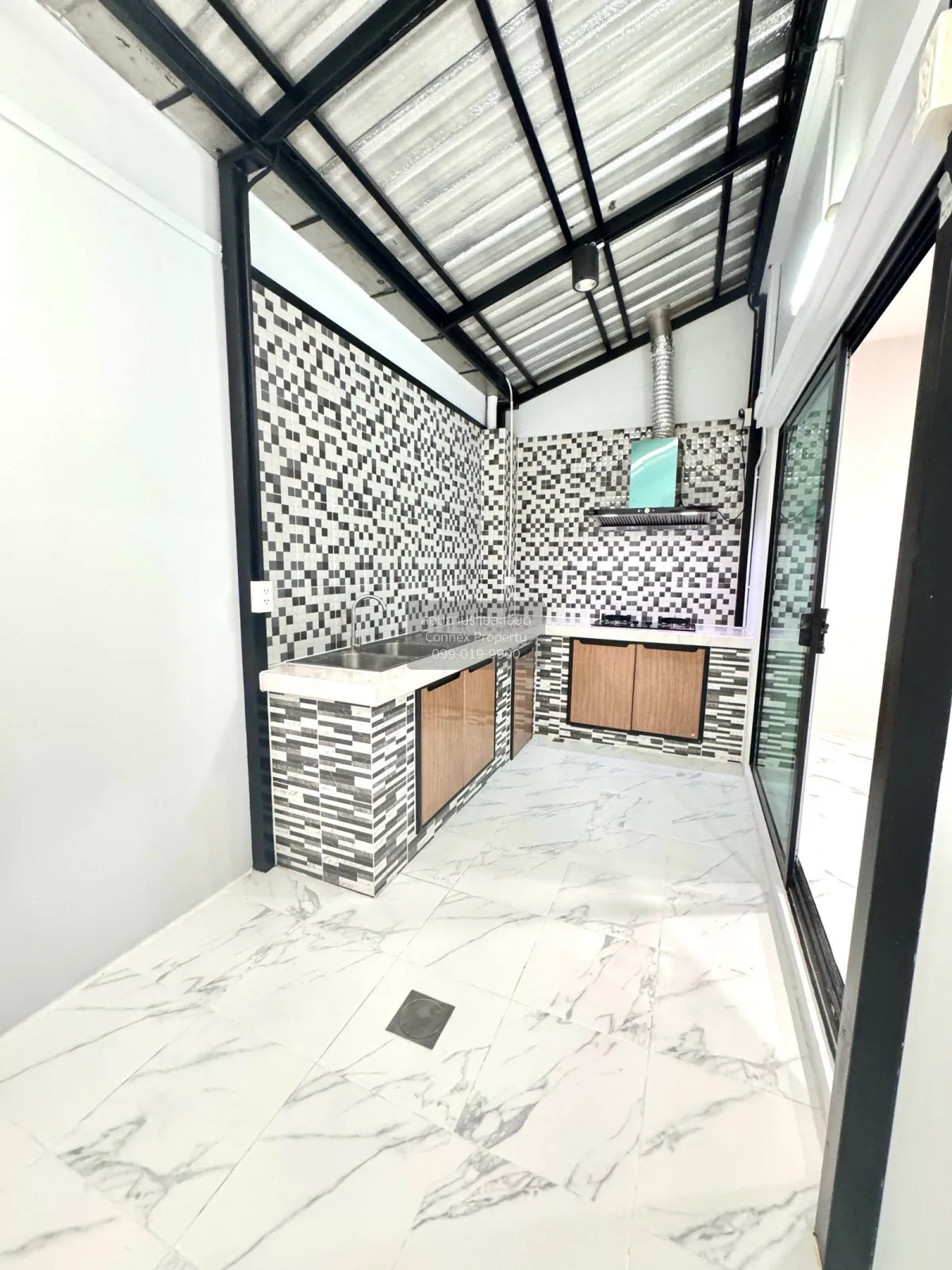 For Sale Townhouse/Townhome  , The Connect Suvarnabhumi 4 , Racha 4