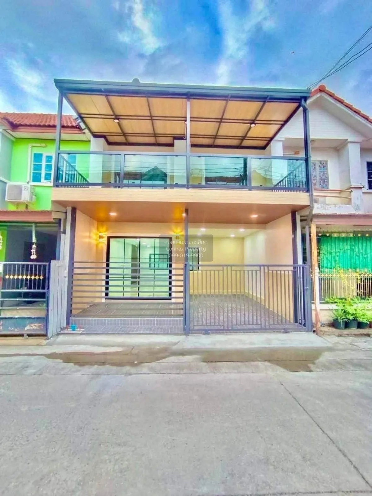 For Sale Townhouse/Townhome  , Baan Buathong 4 Baan Kluay-Sai Noi 1