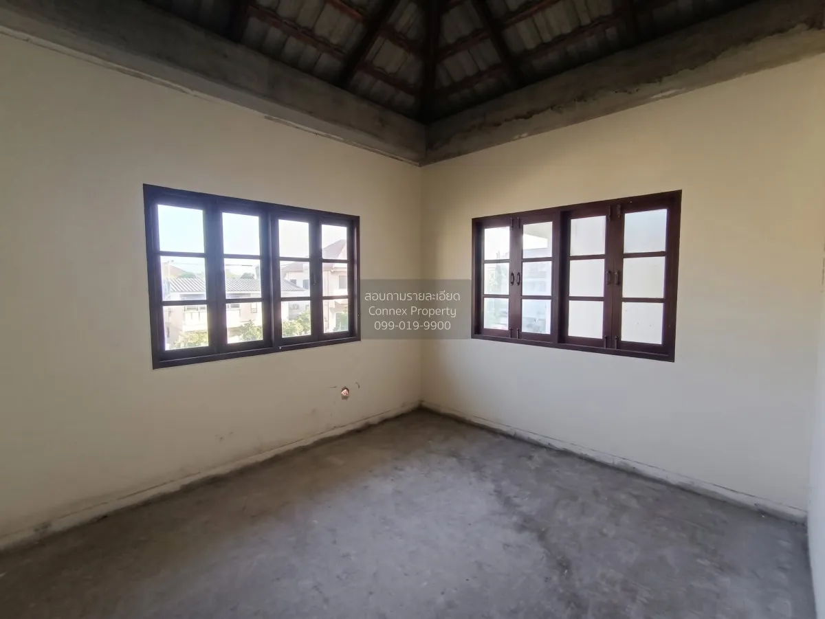 For Sale Two-story detached house for sale, Soi Kamnan Maen, Thon