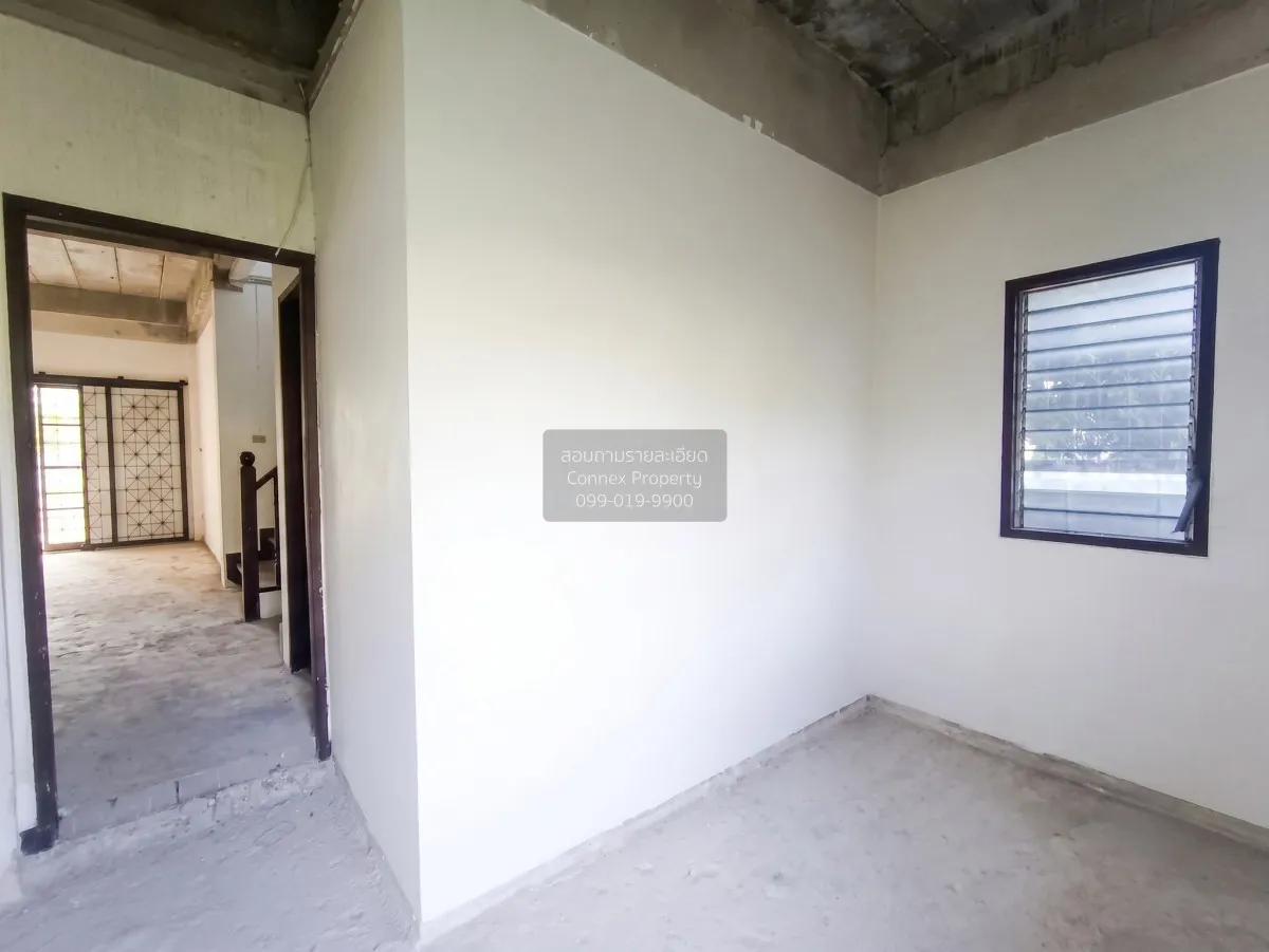 For Sale Two-story detached house for sale, Soi Kamnan Maen, Thon