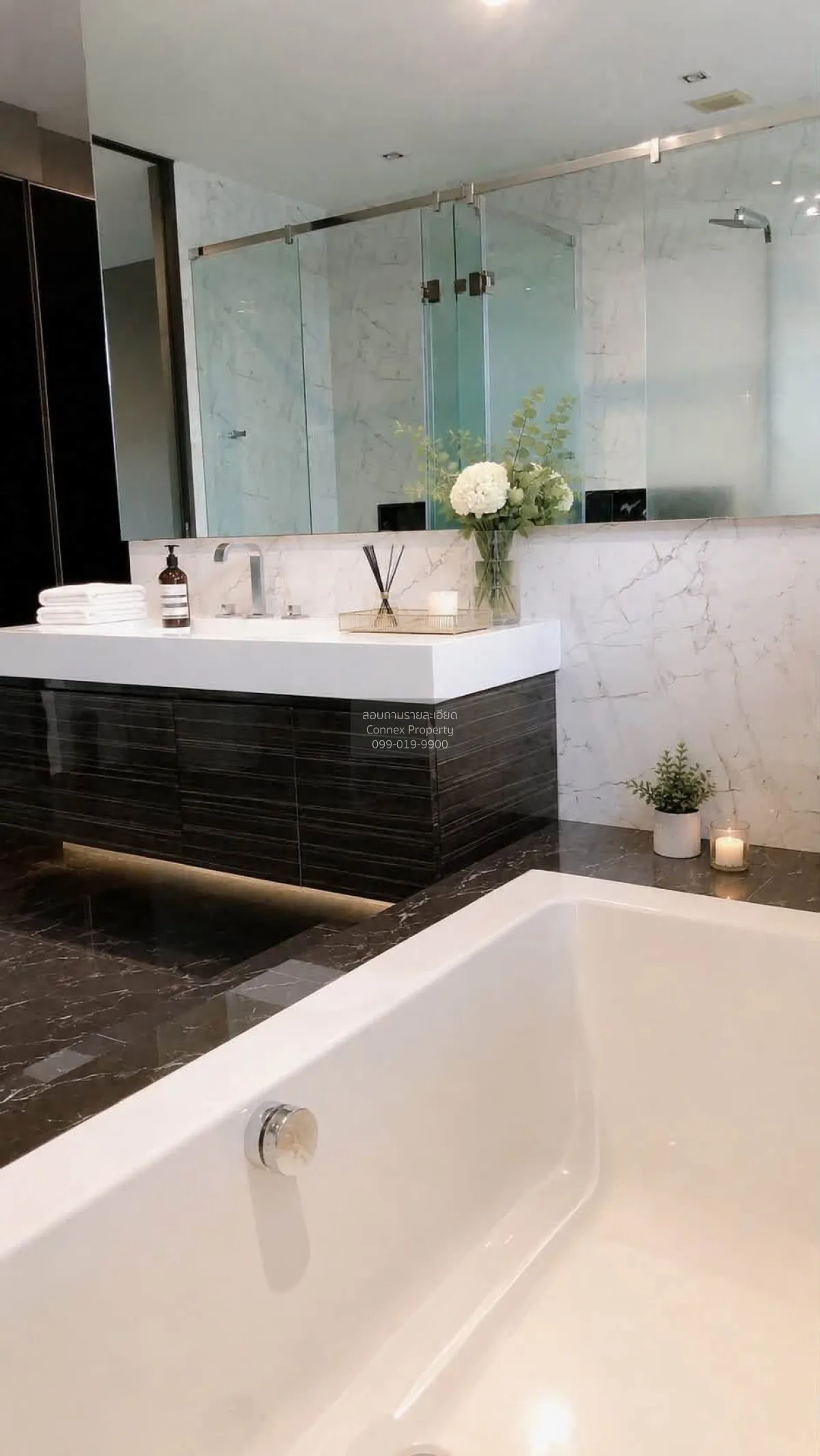 For Rent Townhouse/Townhome  , LANDMARK EKAMAI-RAMINDRA , Lat Phr