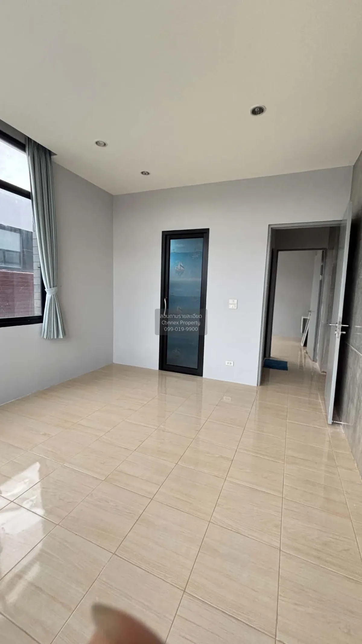 For Sale House , The Season Phetkasem 69 , corner unit , wide fro