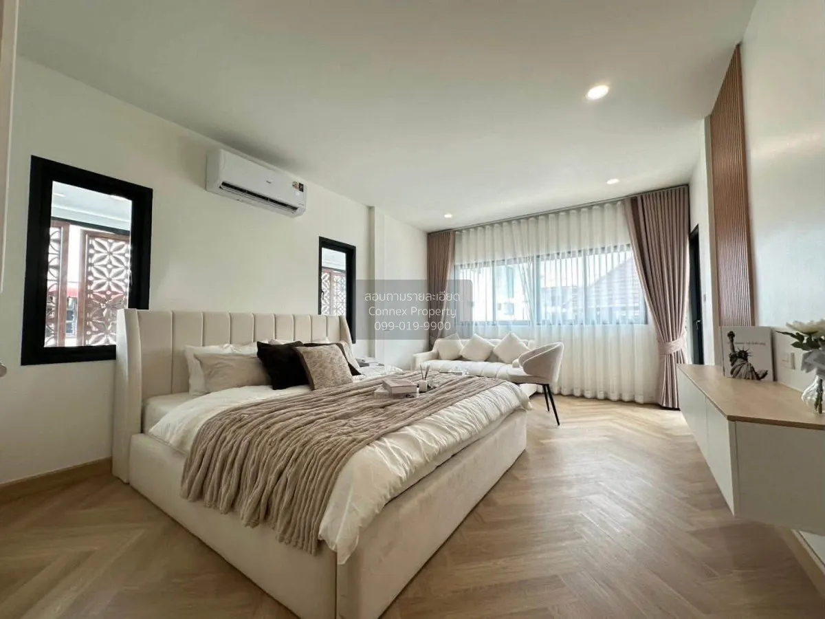 ขายบ้านลูกโอ๊ค  นวมินทร์ เขต บางกะปิ กรุงเทพ CX-173567