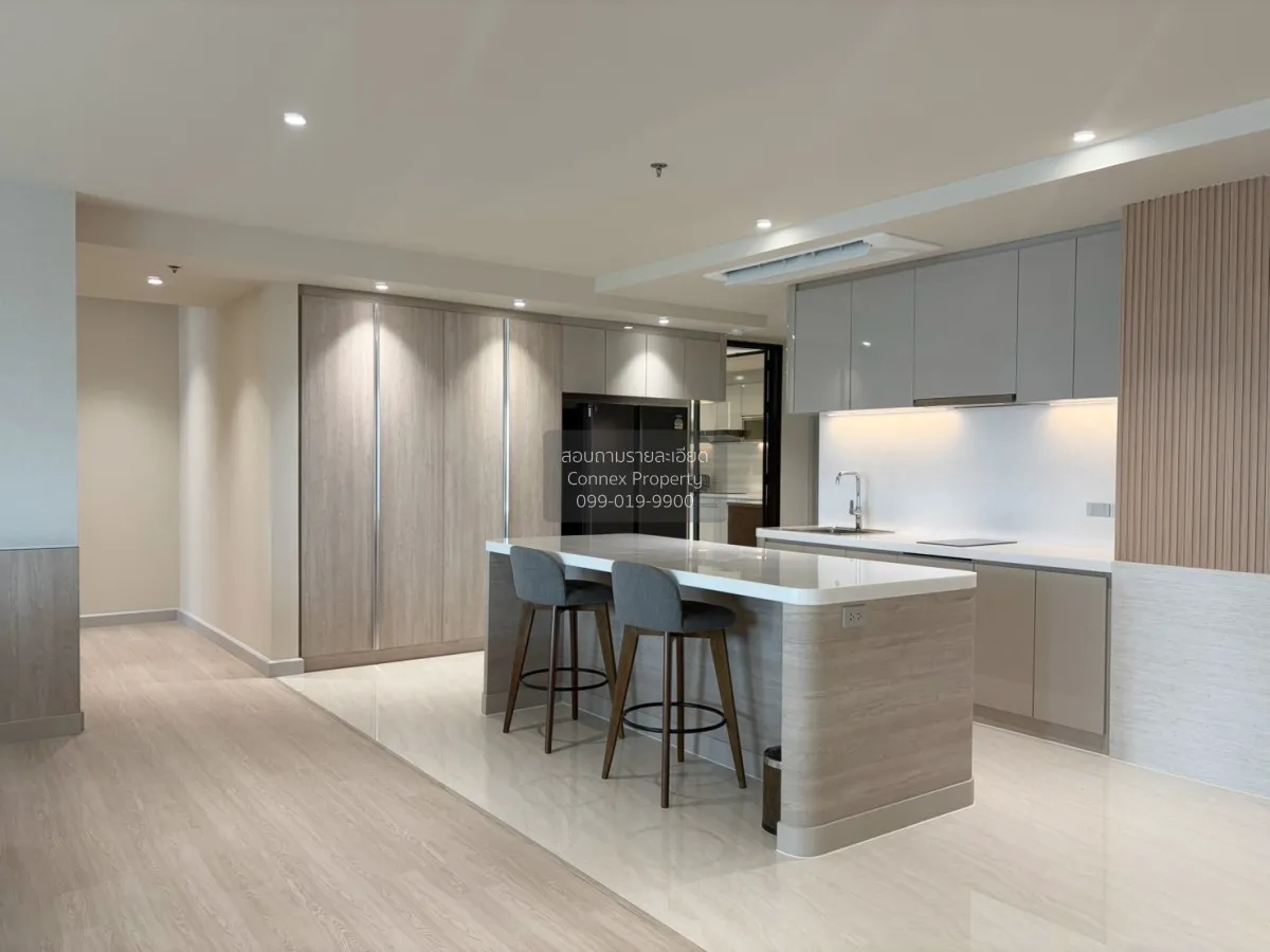 For Rent Condo , GM Serviced Apartment , nice view , high floor , 3