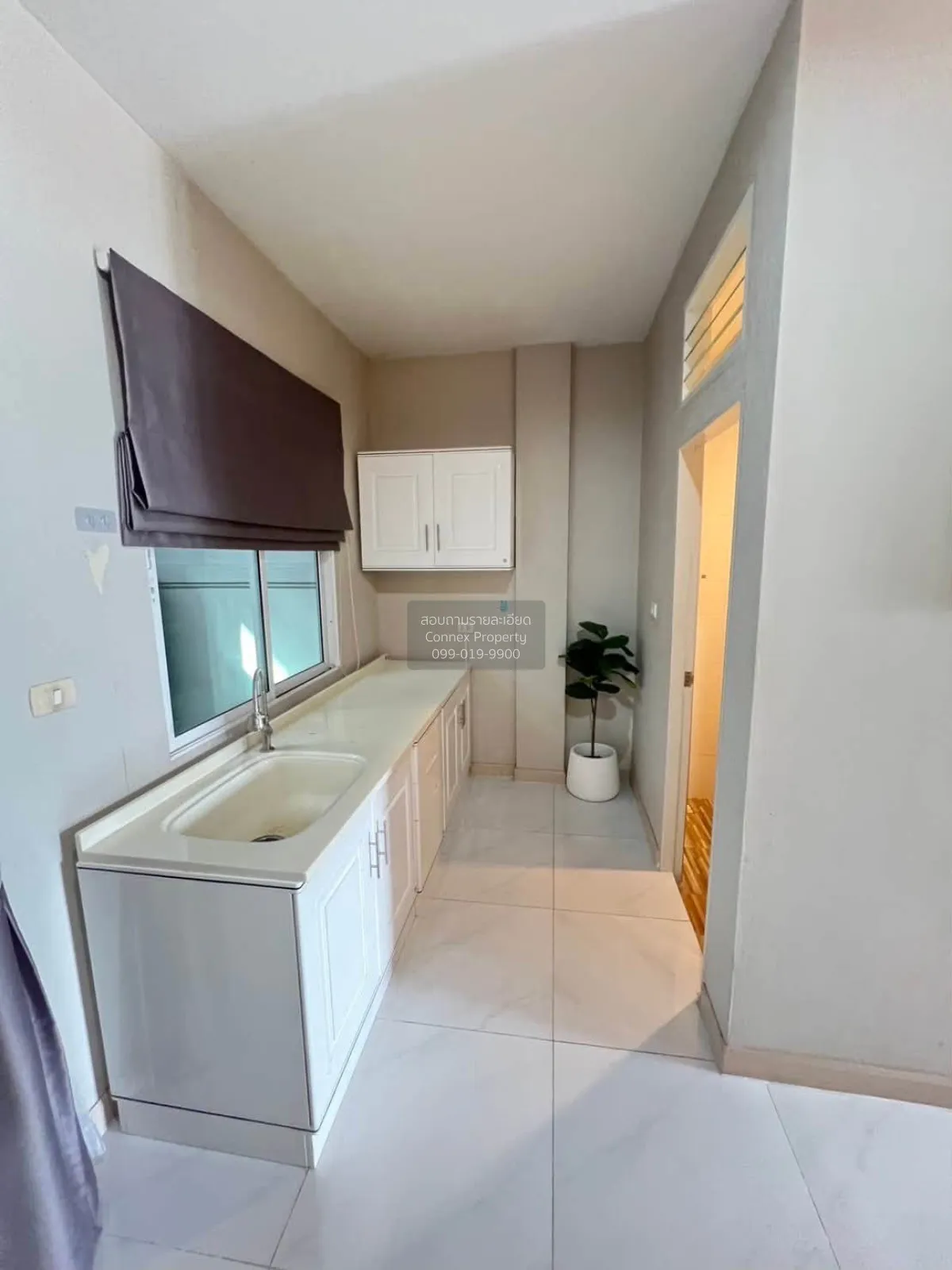 For Rent Townhouse/Townhome  , Ruenrudee 7 Ramindra - Hathairat ,