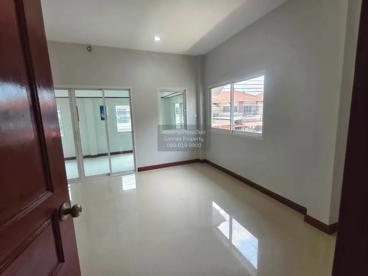 For Sale House , Baan Monthon 8 Thawiwatthana , MRT-Lak Song , La