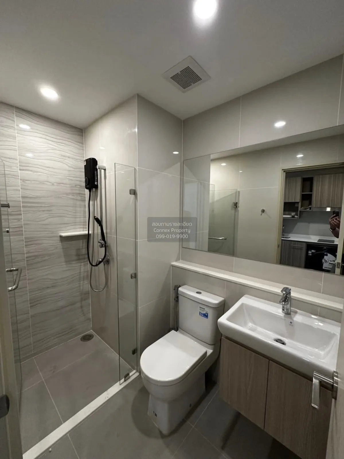 For Sale Condo , Life Rama 4 - Asoke , high floor , Khlong Toei ,