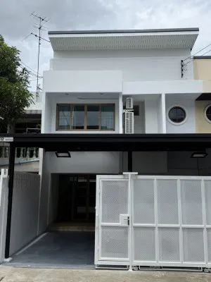 เช่าปล่อยเช่าทาวเฮ้าส์ ซ. จันทน์ 16 สาทร ทุ่งวัดดอน เขต สาทร กรุงเทพ CX-173665