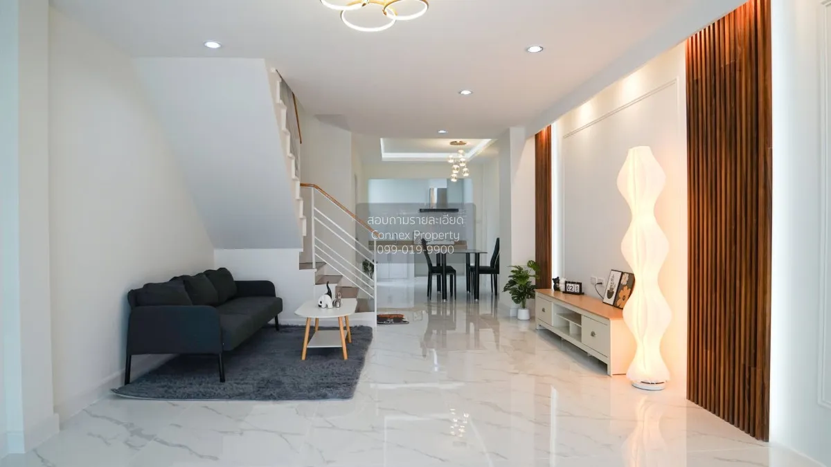 For Sale Townhouse/Townhome  , Rock Garden Home 2 , newly renovat
