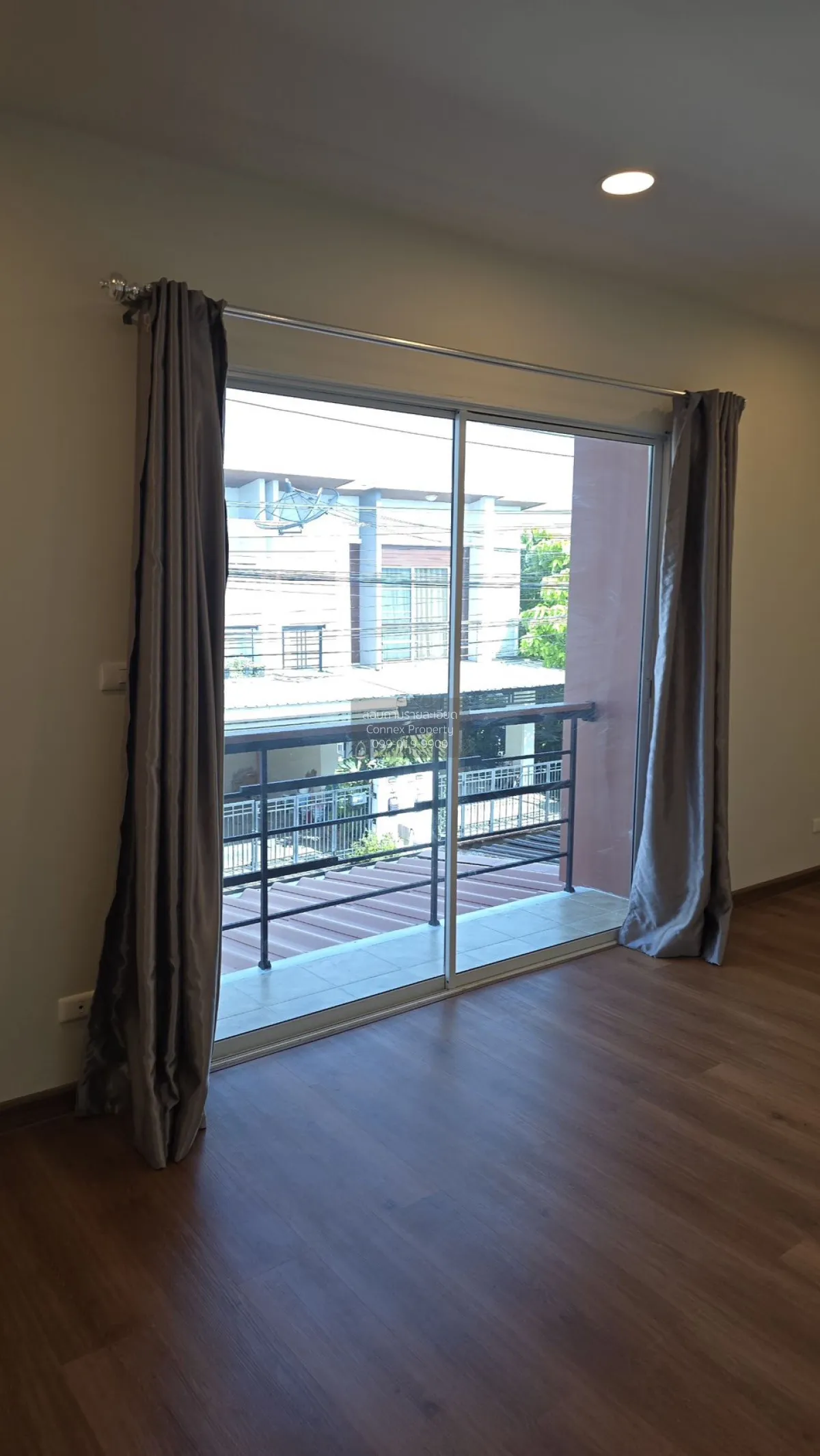For Sale Townhouse/Townhome  , Pruksa Town Nexts Pinklao , newly 