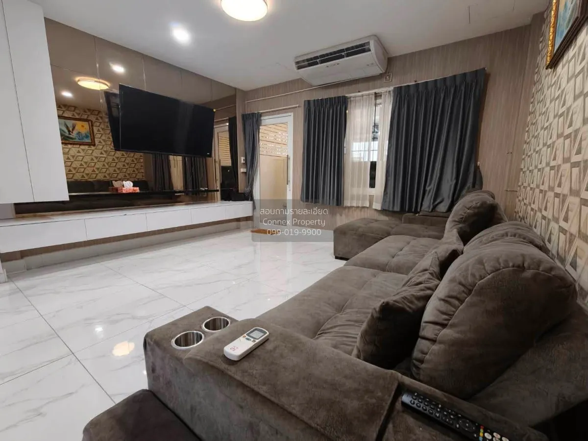 For Rent Home office in the Sutthisan area, 450 meters from Sutth 2