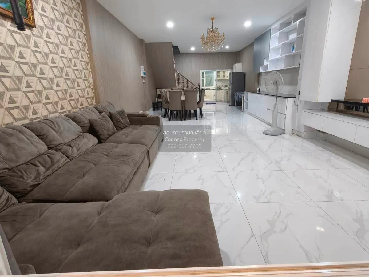 For Rent Home office in the Sutthisan area, 450 meters from Sutth 4