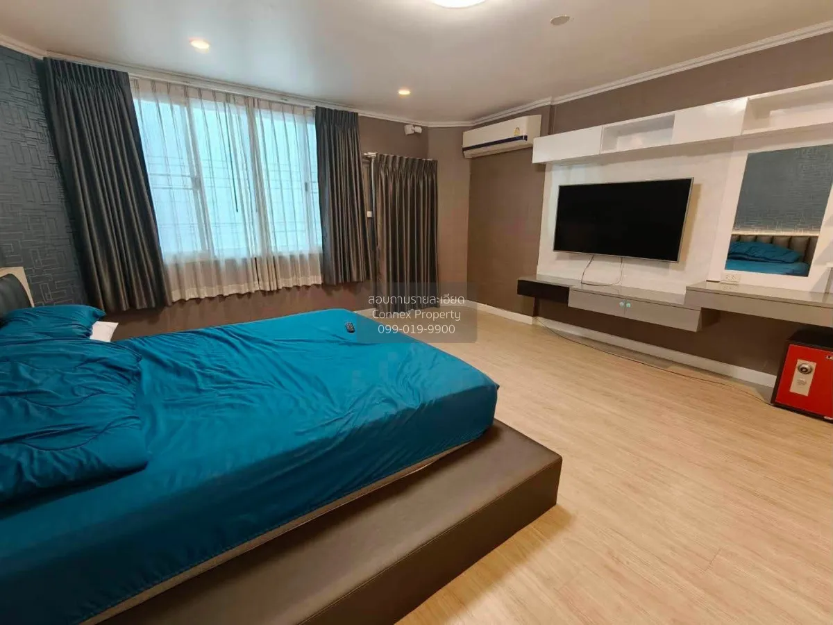 For Rent Home office in the Sutthisan area, 450 meters from Sutth