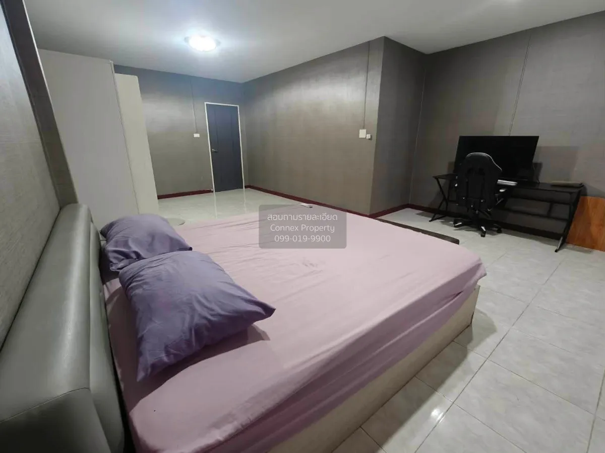 For Rent Home office in the Sutthisan area, 450 meters from Sutth