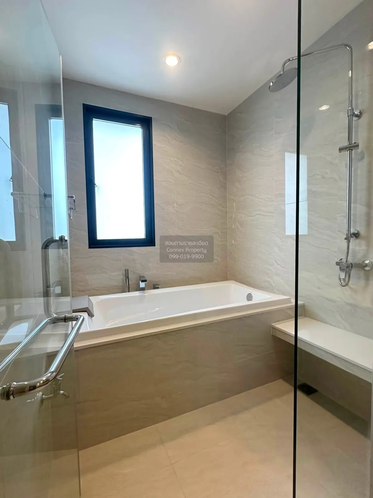 For Sale House , AQ ARBOR Suanluang Rama 9 - Pattanakarn , nice v