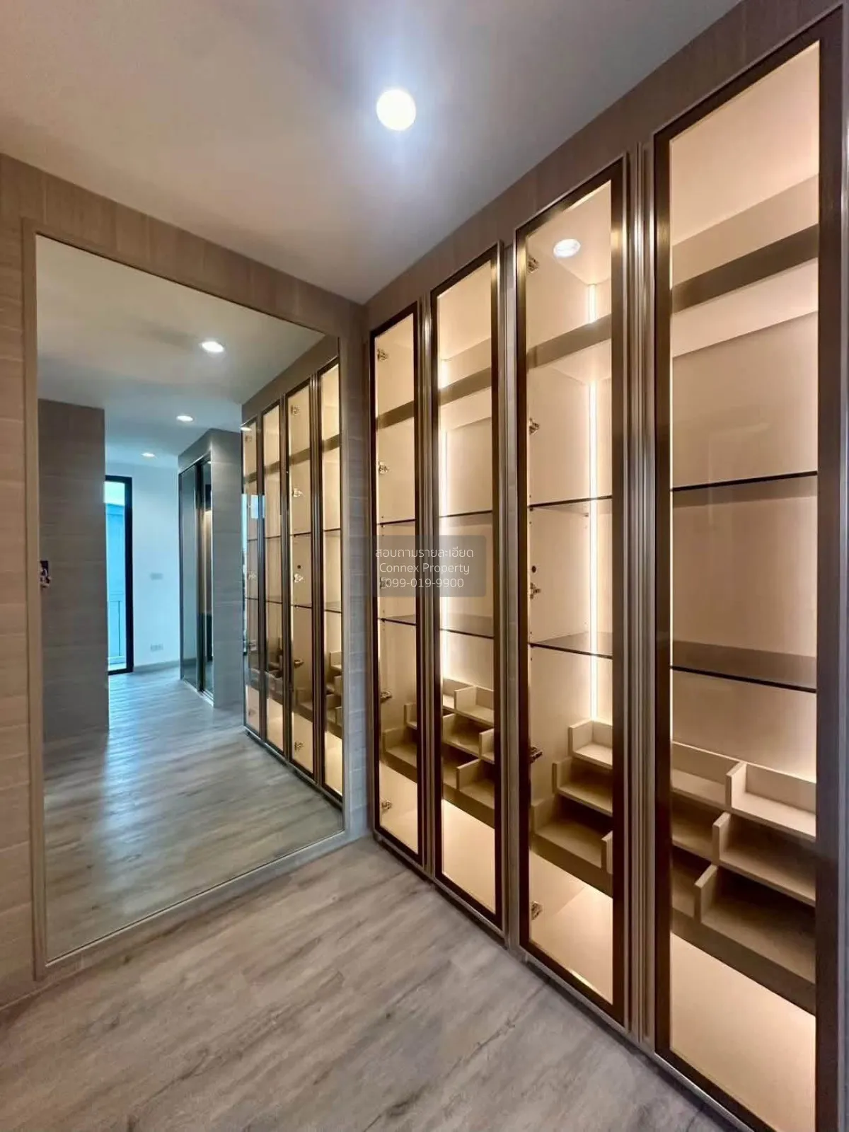 For Sale House , AQ ARBOR Suanluang Rama 9 - Pattanakarn , nice v