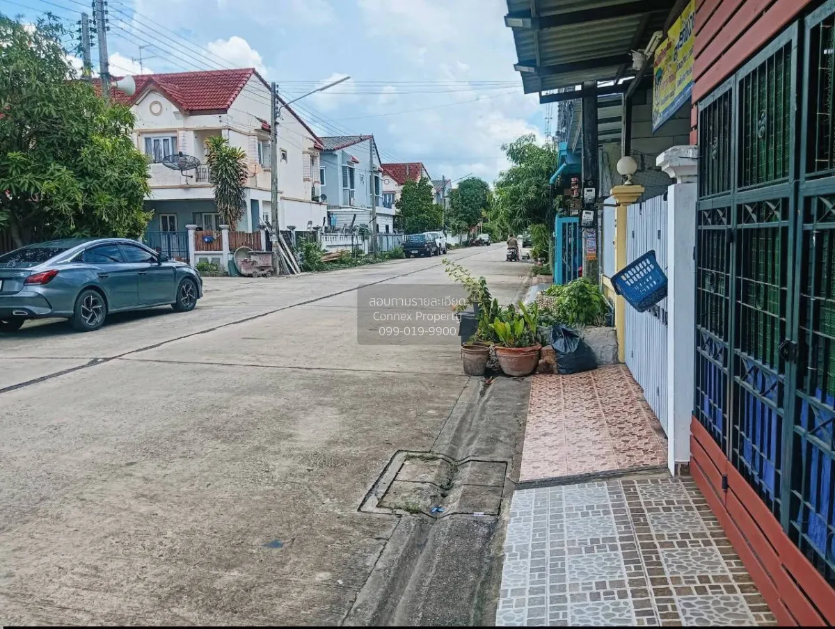 For Sale Townhouse/Townhome  , Prae Maphon Village, Lam Luk Ka -  2