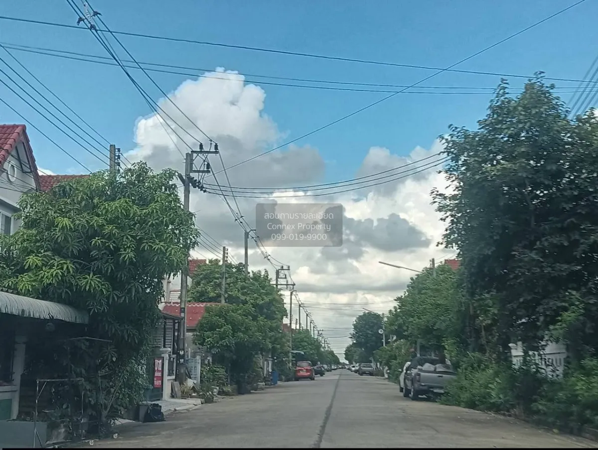 For Sale Townhouse/Townhome  , Prae Maphon Village, Lam Luk Ka -  3