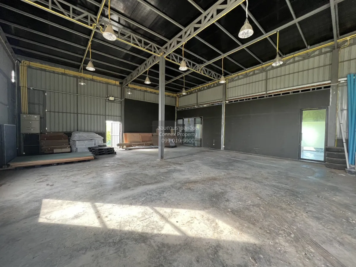 For Sale  Land with factory, 2 rai 75 square wah, Lam Luk Ka, Khl