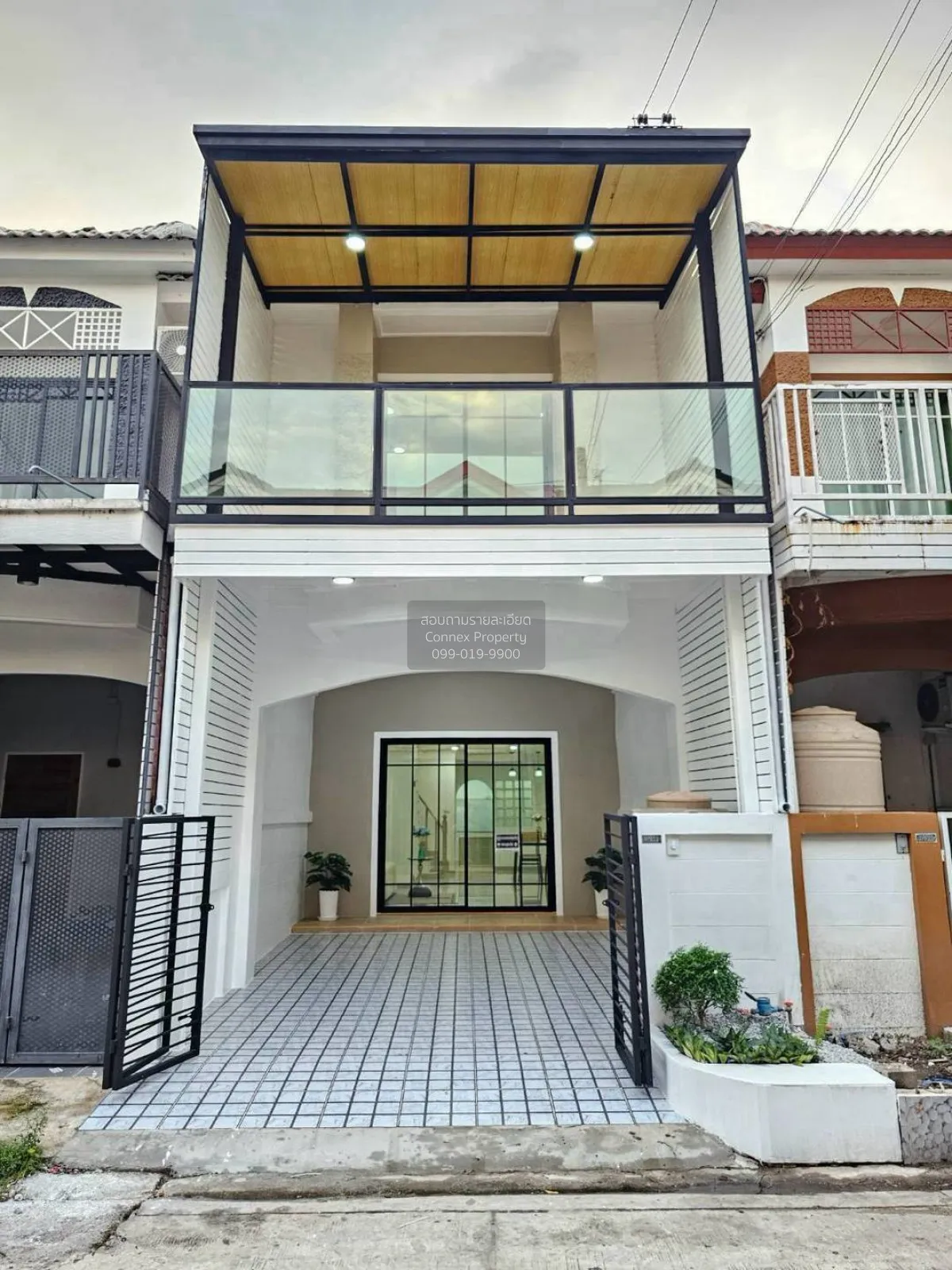 ขายบ้าน  บ้านปิยวรารมย์ 3 รีโนเวทใหม่ ไทรน้อย ไทรน้อย นนทบุรี CX- 2
