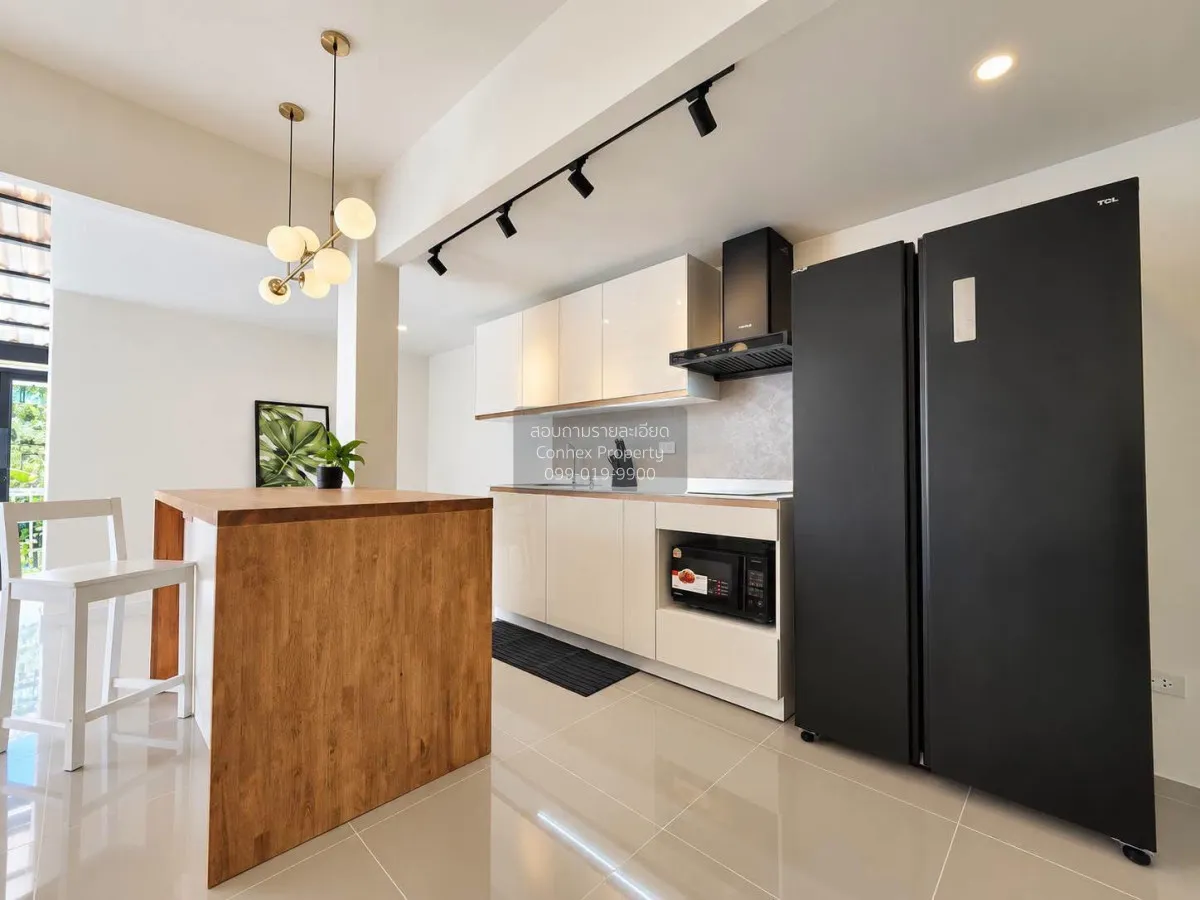 For Sale Townhouse/Townhome  , Bangthong Hillside , newly renovat