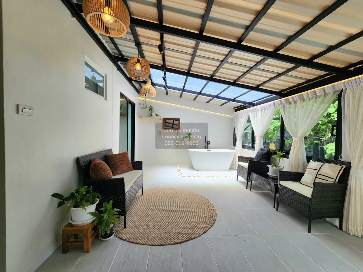 For Sale Townhouse/Townhome  , Bangthong Hillside , newly renovat