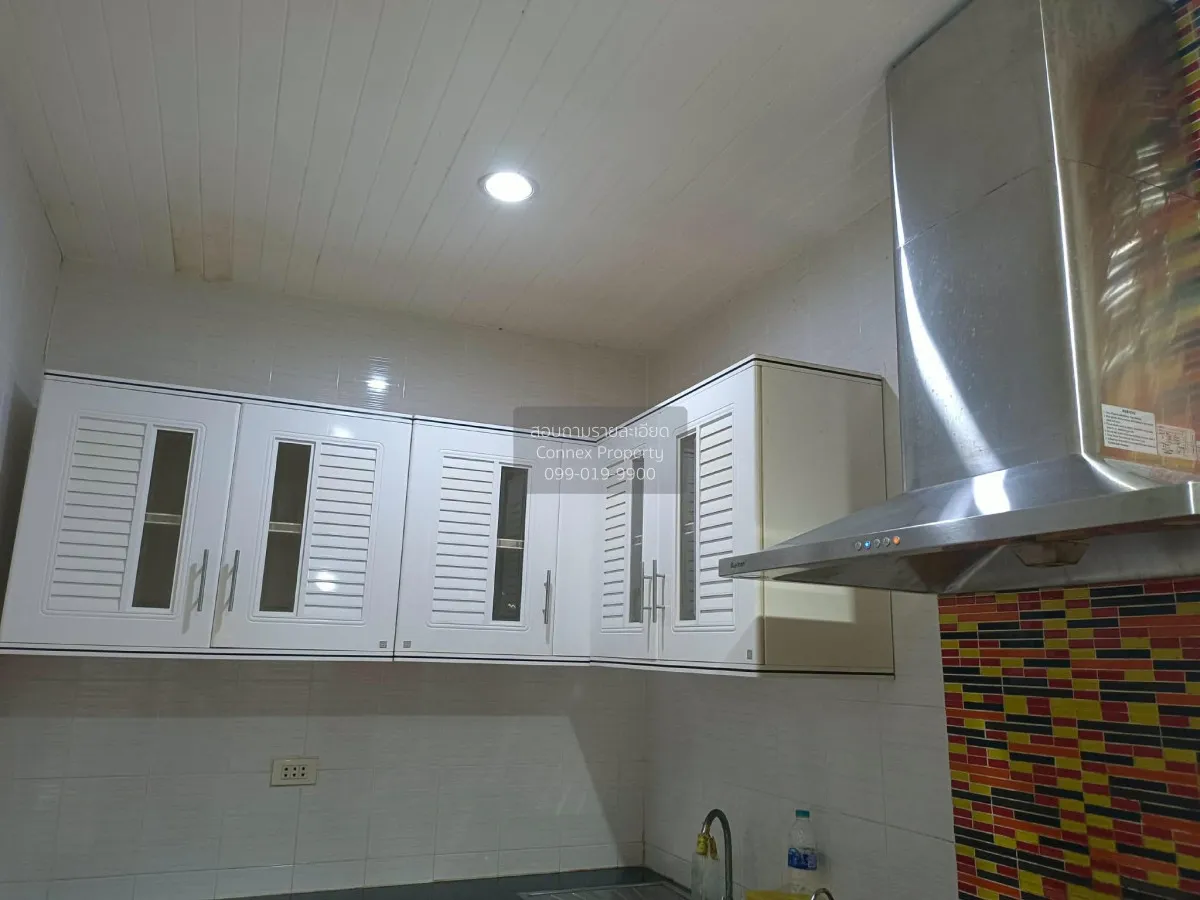 For Sale Townhouse/Townhome  , Poomjainivate 3 , wide frontage , 