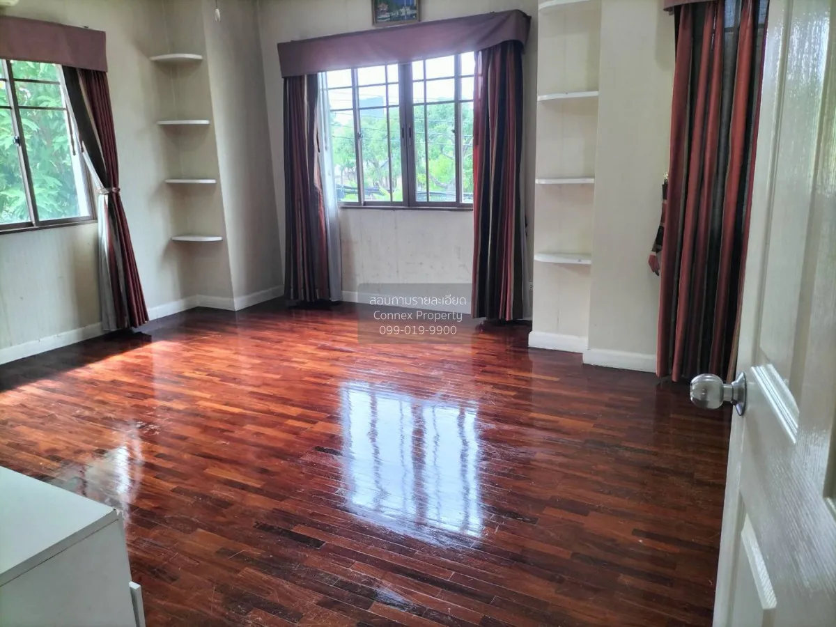 For Sale House , Burasiri Sanambinnam , MRT-Yaek Nonthaburi 1 , T
