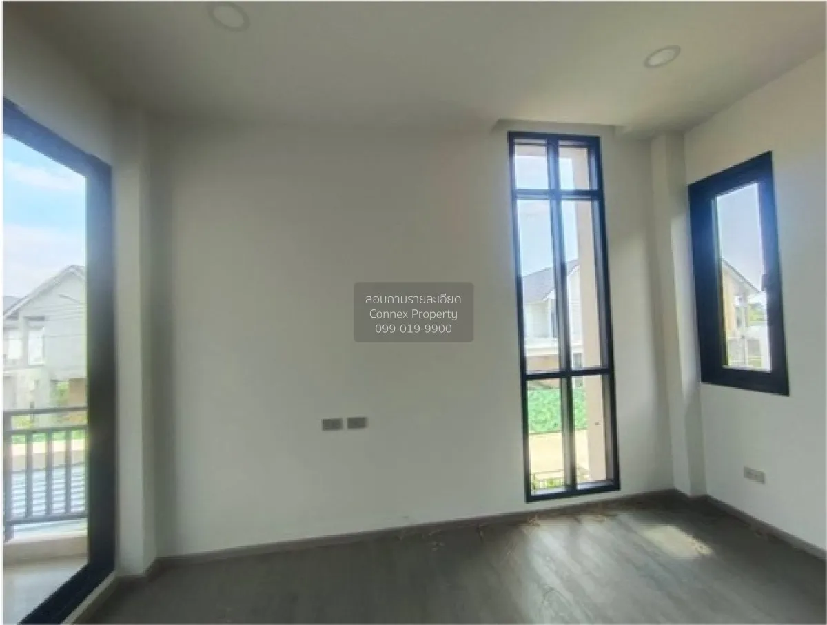 For Sale House , Golden Prive Phanasnikhom - Amatanakorn , Na Phr