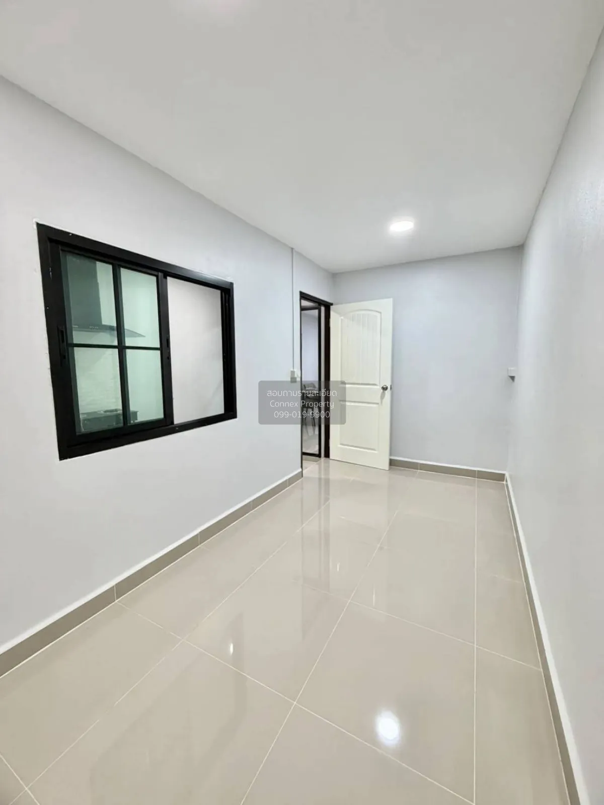 ขายทาวน์เฮาส์  2  ชั้น สนามบินน้ำ  บ้านรีโนเวท พร้อมอยู่ รีโนเวทใ