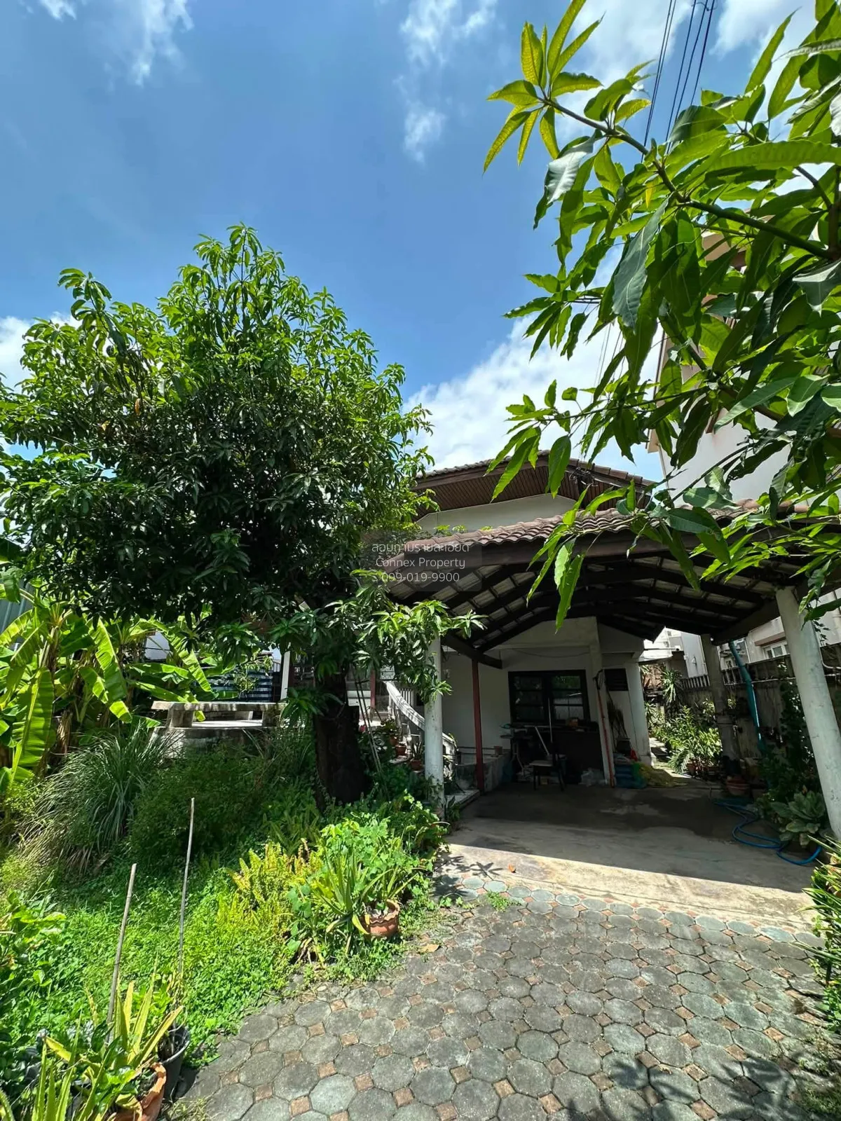 For Sale Newly renovated detached house, Soi Wachirathamsathit 57 4