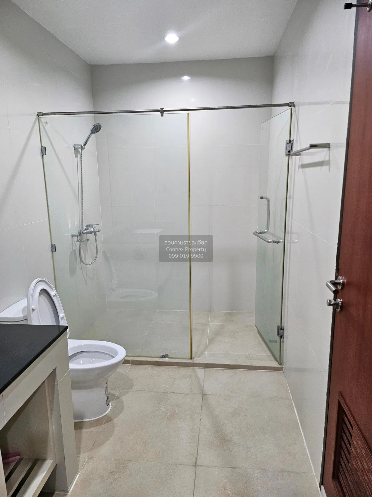 For Rent Condo , The Wellington Condominium , MRT-Lam Sali , Saph