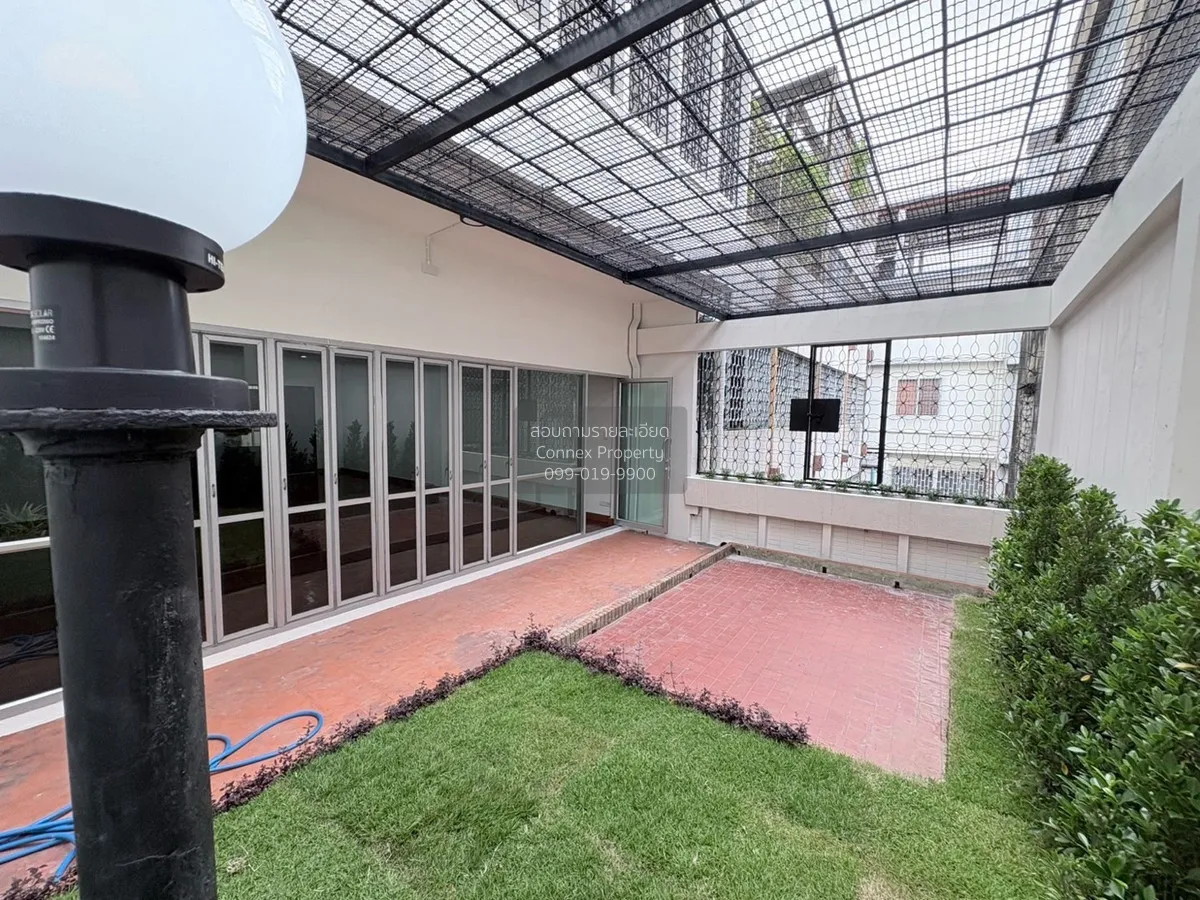 For Sale 7-story townhouse in the Siam–Banthat Thong area. , Rong