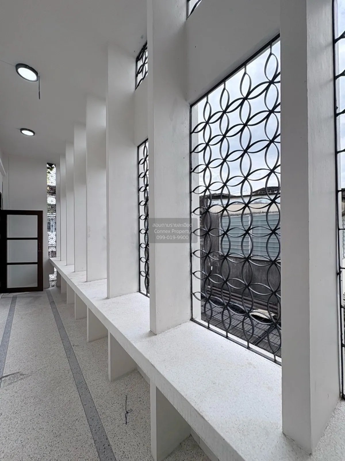 For Sale 7-story townhouse in the Siam–Banthat Thong area. , Rong