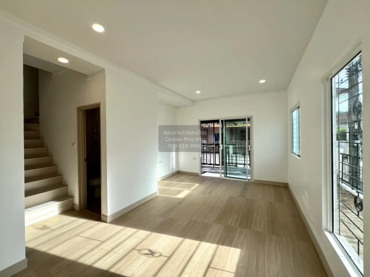 For Sale House , I Leaf Town 2 Monument Phuket , corner unit , Si
