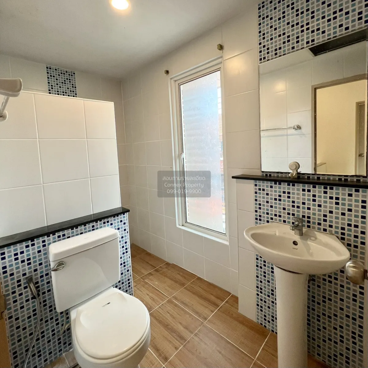 For Sale House , I Leaf Town 2 Monument Phuket , corner unit , Si